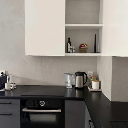 - Z Ogrodkiem, Przy Plazy, Basen I Darmowe Apartmán *