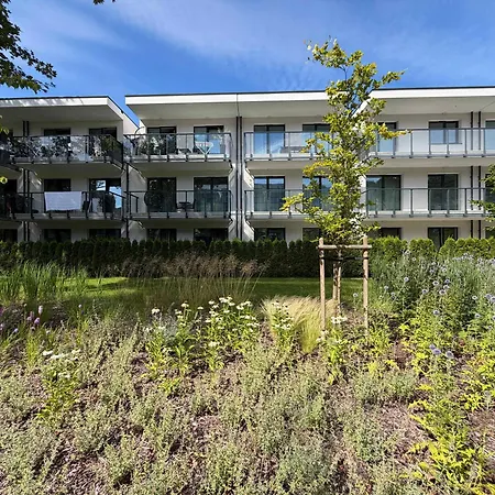 Apartmán - Z Ogrodkiem, Przy Plazy, Basen I Darmowe *